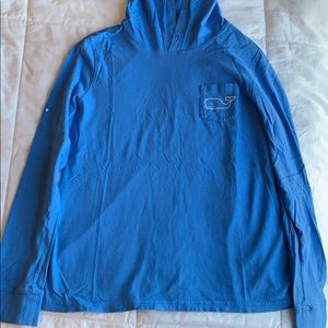 Vineyard Vines Long Sleeve with a Hoodie